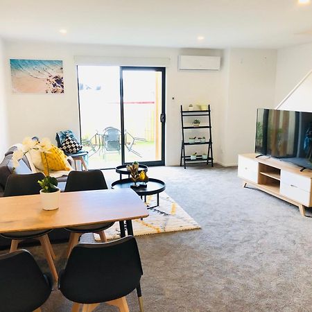 Apartmán Arena,Railway Station Townhouse With Free Car Park Christchurch Exteriér fotografie